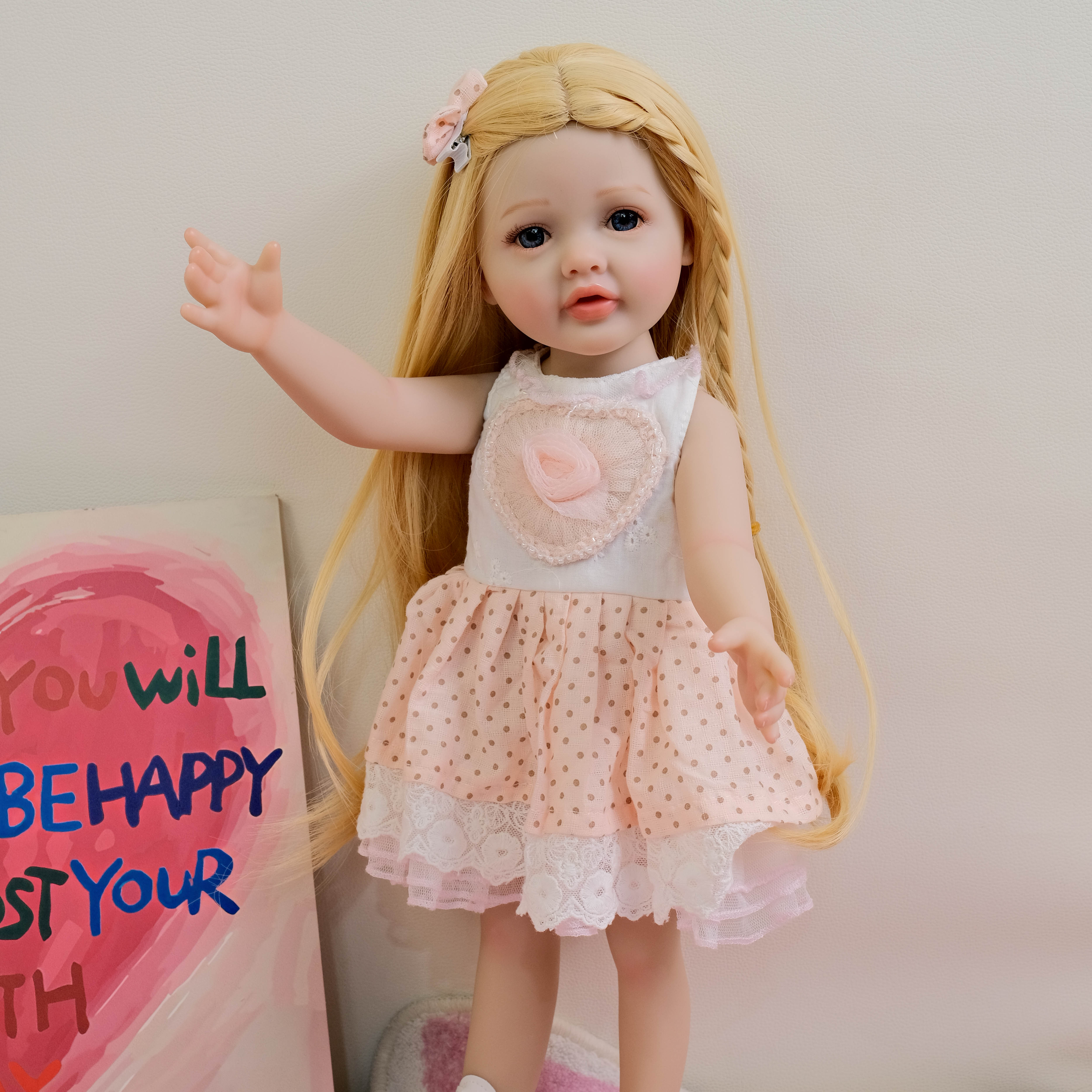 Bambola Reborn in Vinile Paulina – 45 cm, con Suono
