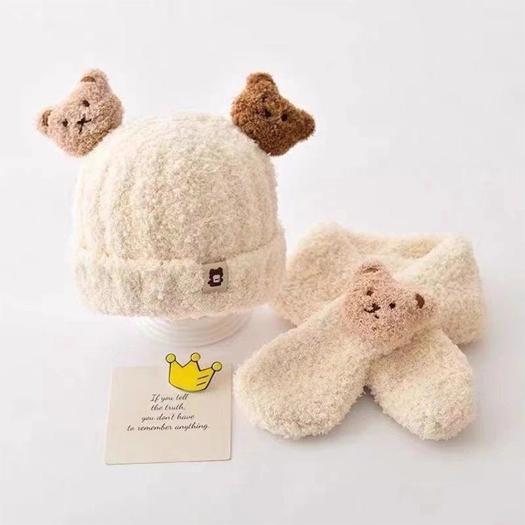 Gorro y bufanda de peluche con orejas de oso
