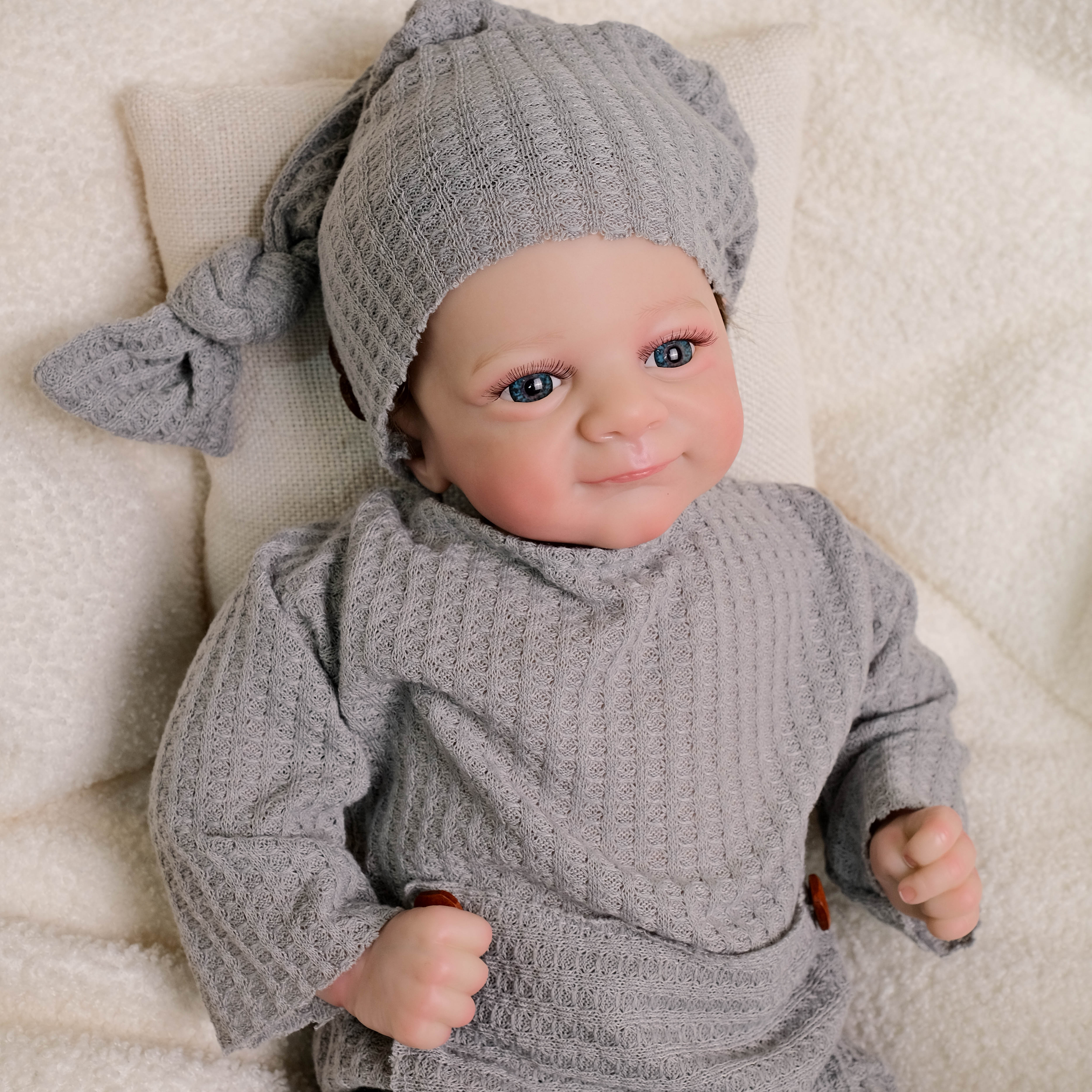 Lalka Reborn Winylowa Hodei – 45 cm, z Dźwiękiem detail image 7