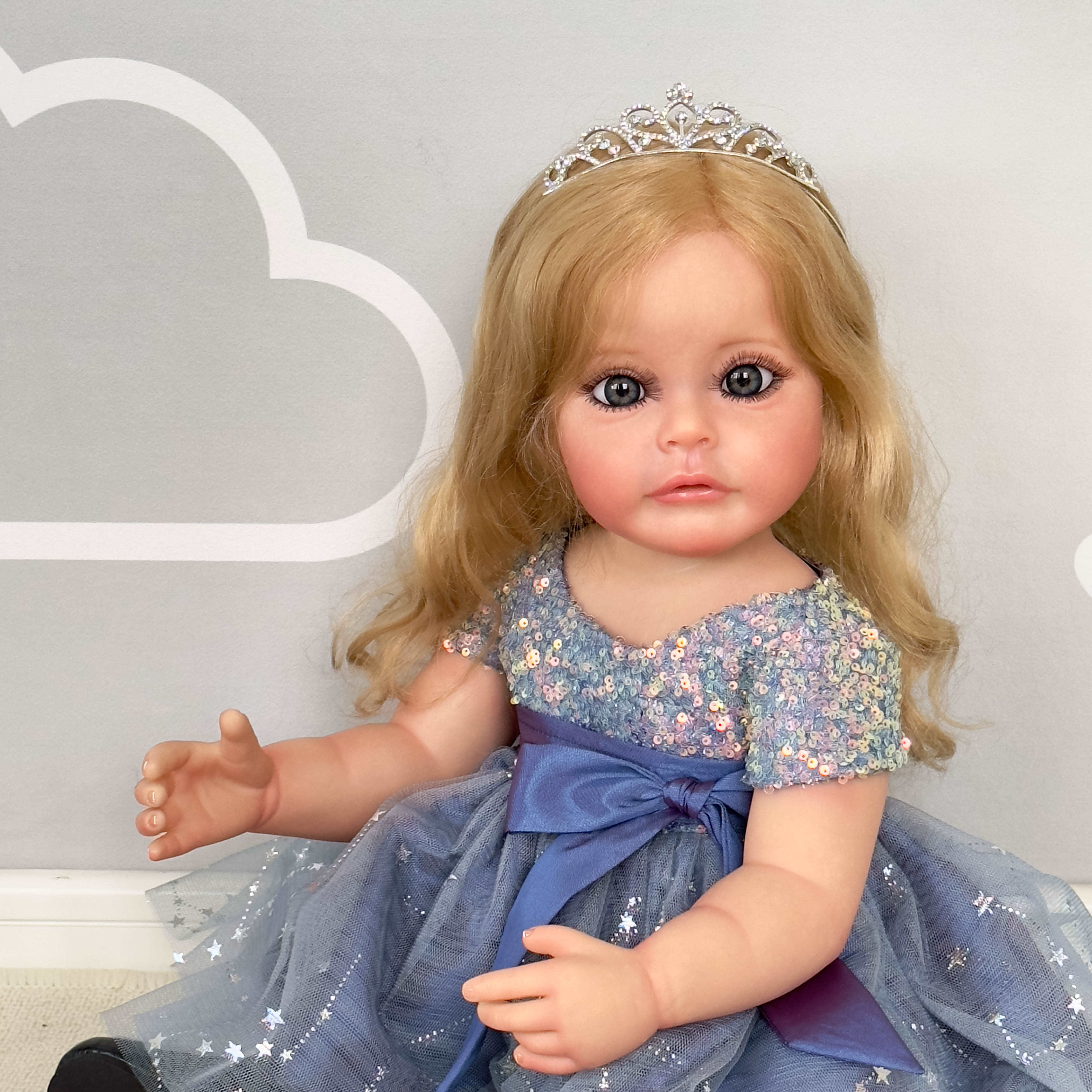 Bambola Reborn in Silicone Pieno Sabina – 55 cm, con Suono detail image 2