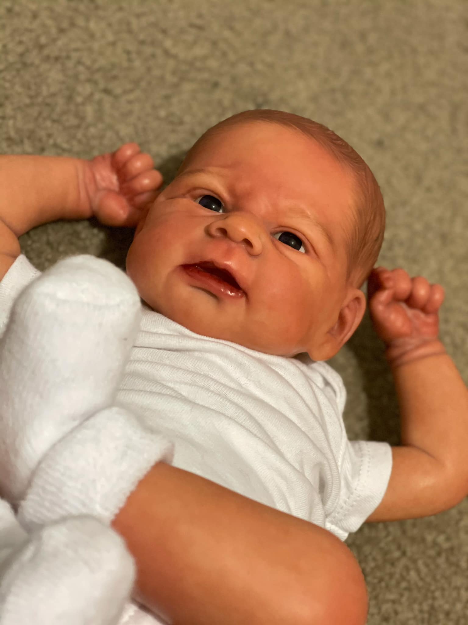 Bébé Reborn en Silicone Briana – 43 cm, avec Son detail image 2