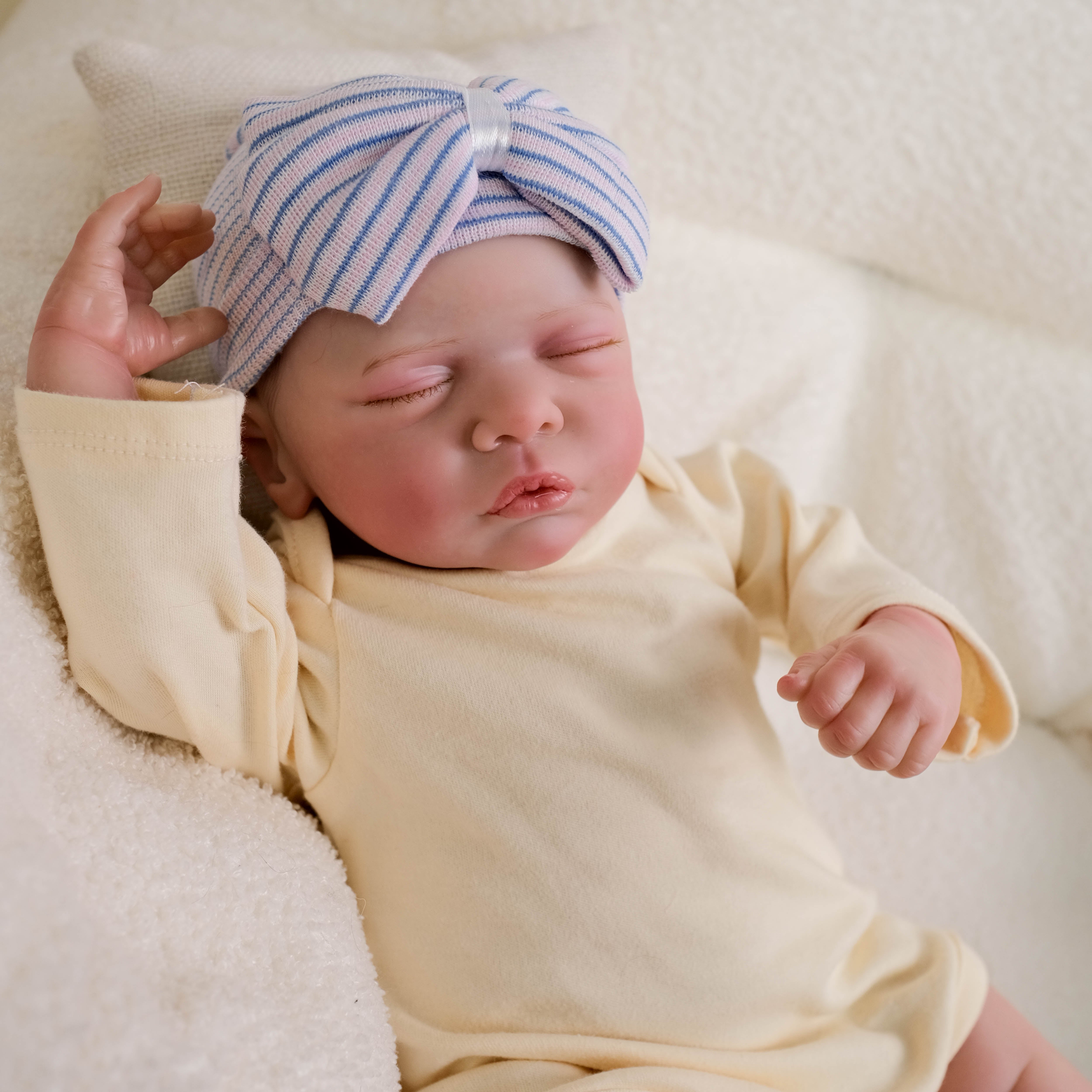 Lalka Reborn Winylowa Gabriela – 48 cm