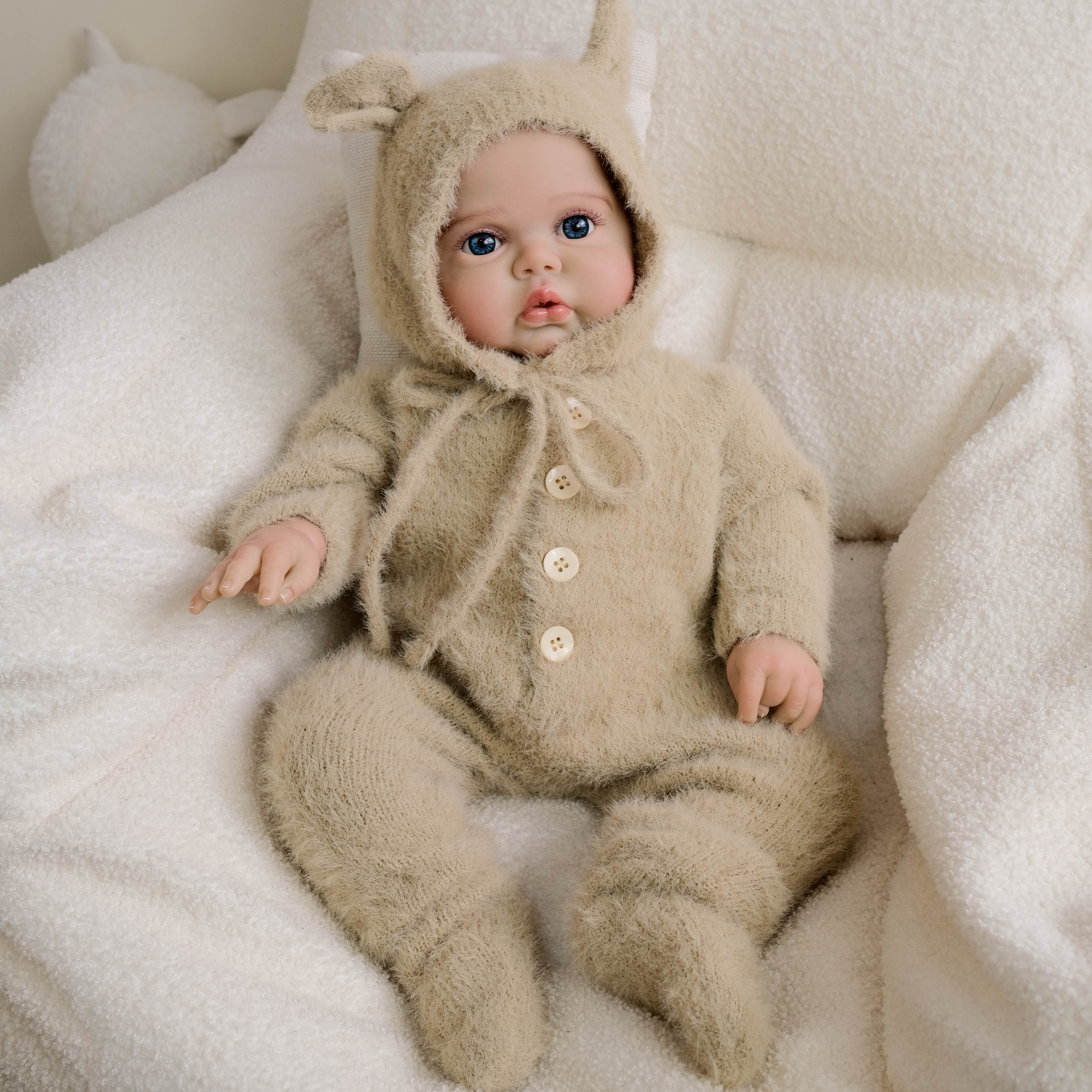 Bambole Reborn Gemelli in Vinile Aurora e Diego – 48 cm, con Suono detail image 10