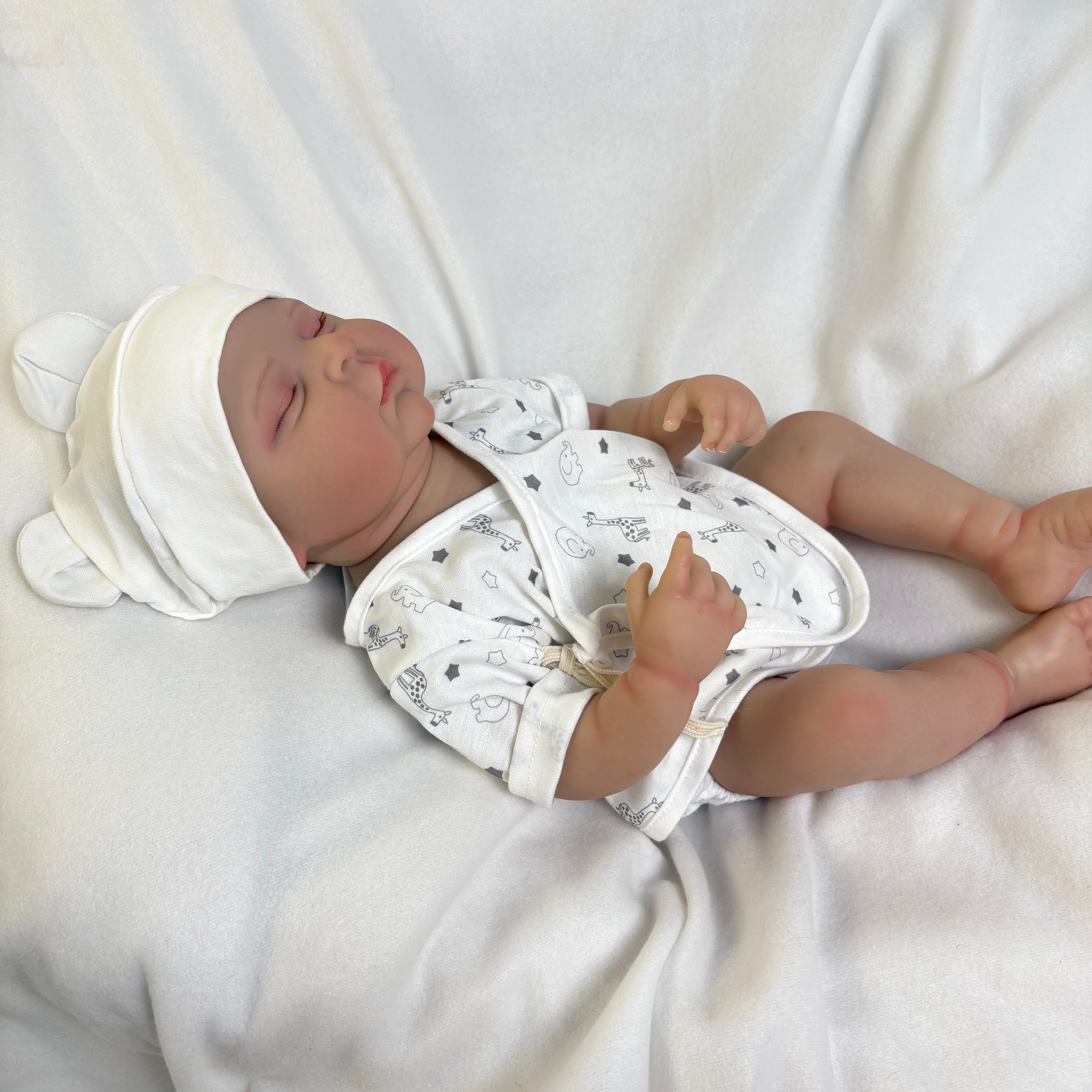 Bambola Reborn Ana – 50 cm, con Suono detail image 5