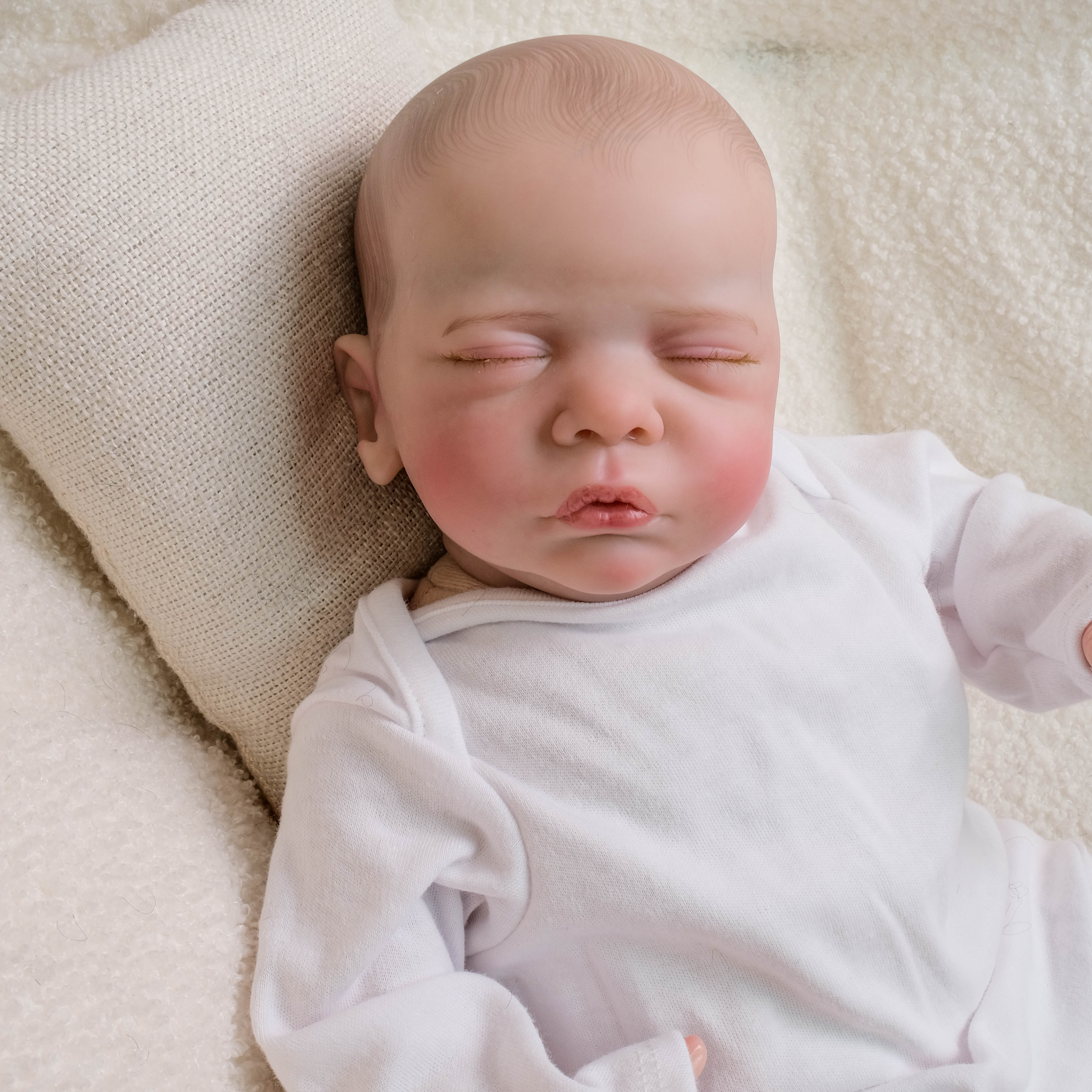 Lalka Reborn Winylowa Gabriela – 48 cm detail image 7