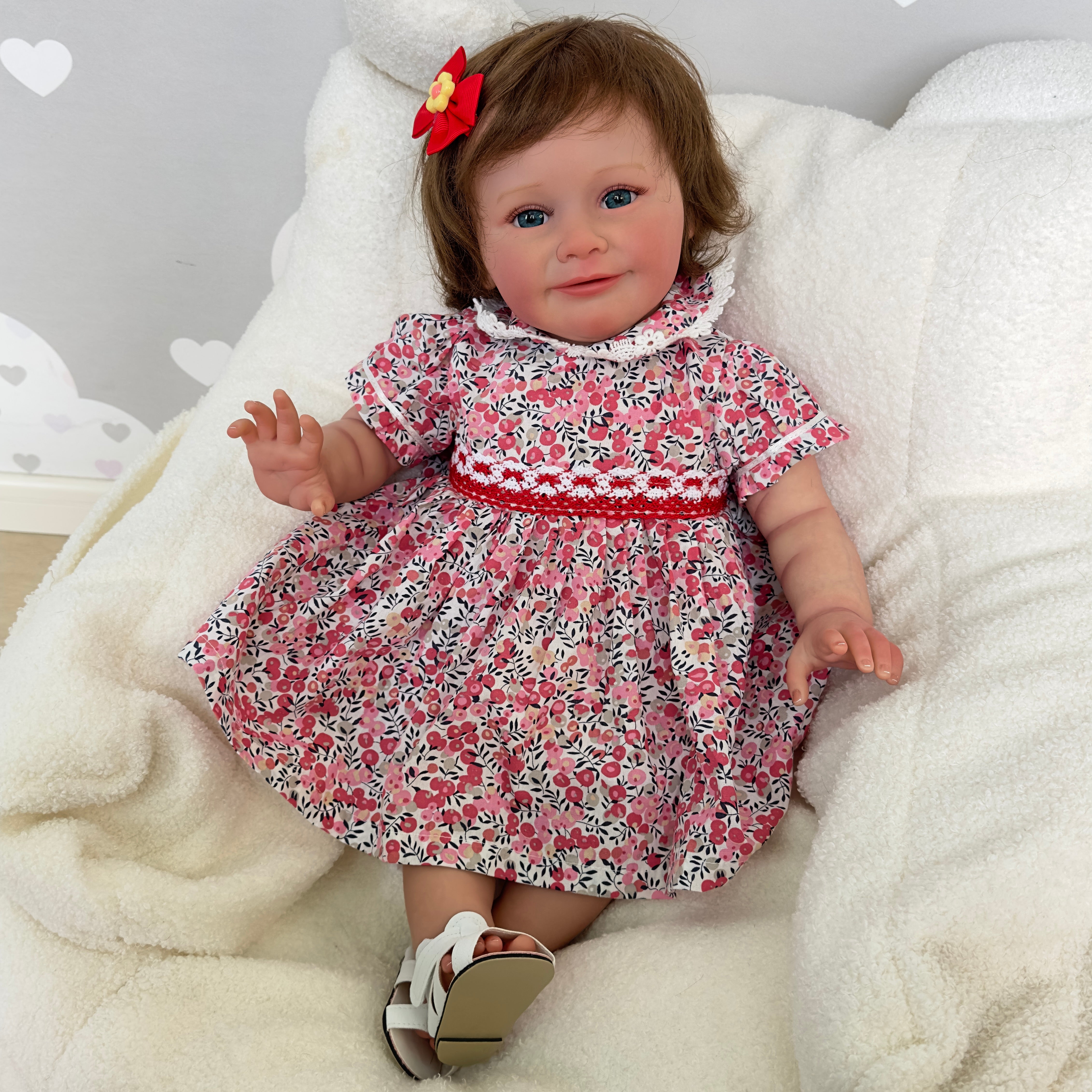 Lalka Reborn Adoración – 60 cm, z dźwiękiem