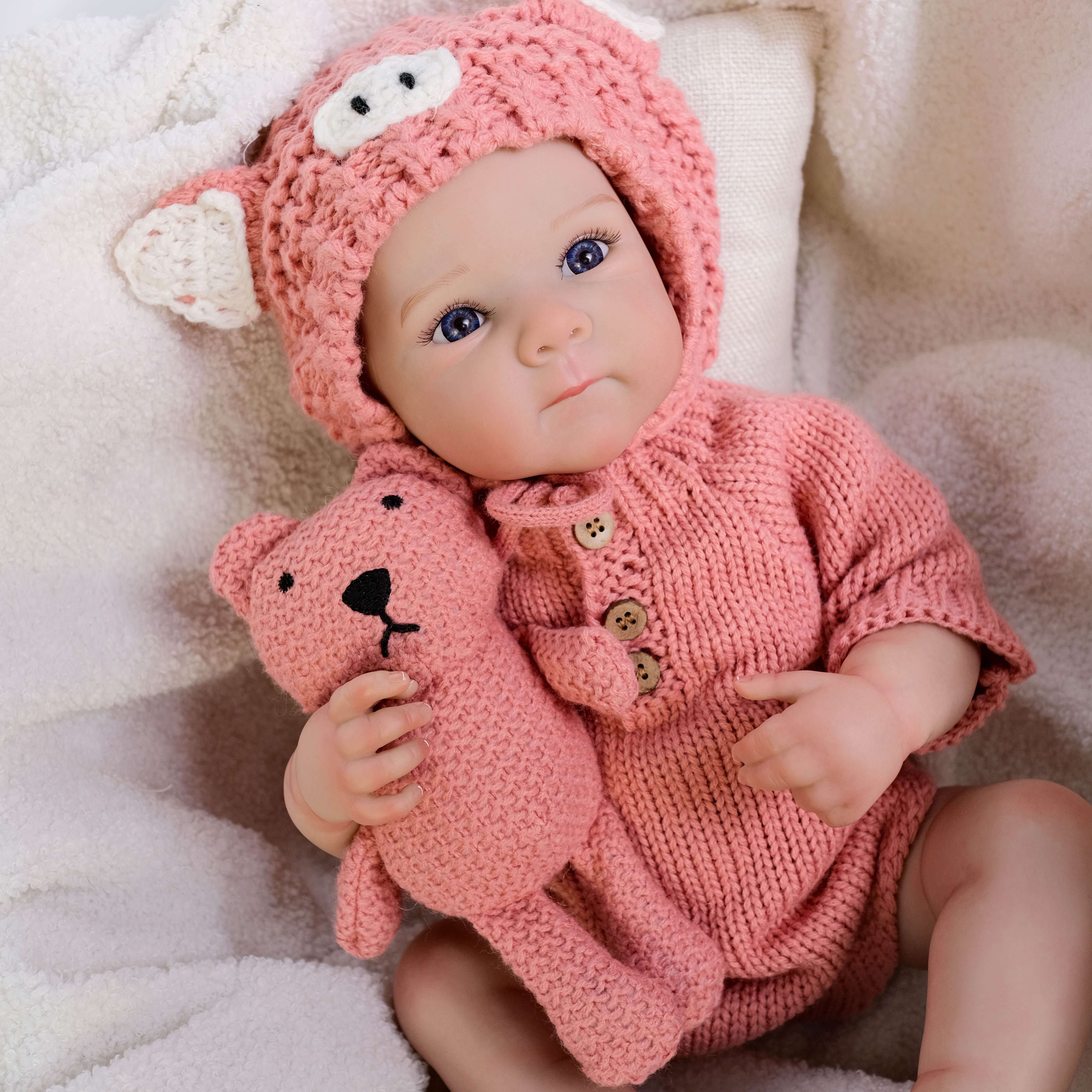 Bambola Reborn Estela in Silicone – 45 cm detail image 7