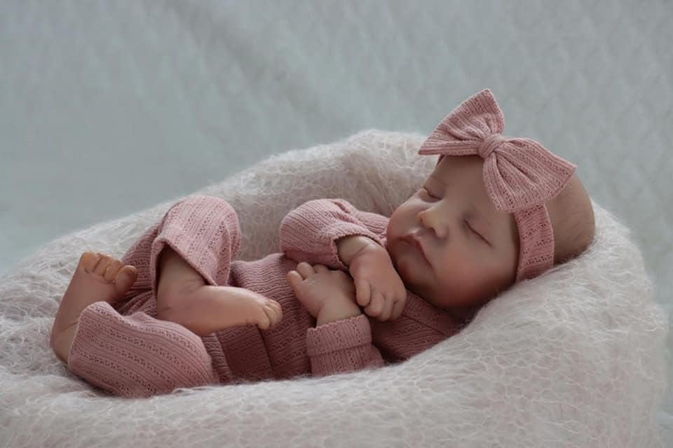 Lalka Reborn Winylowa Nuria – 48 cm, z Dźwiękiem