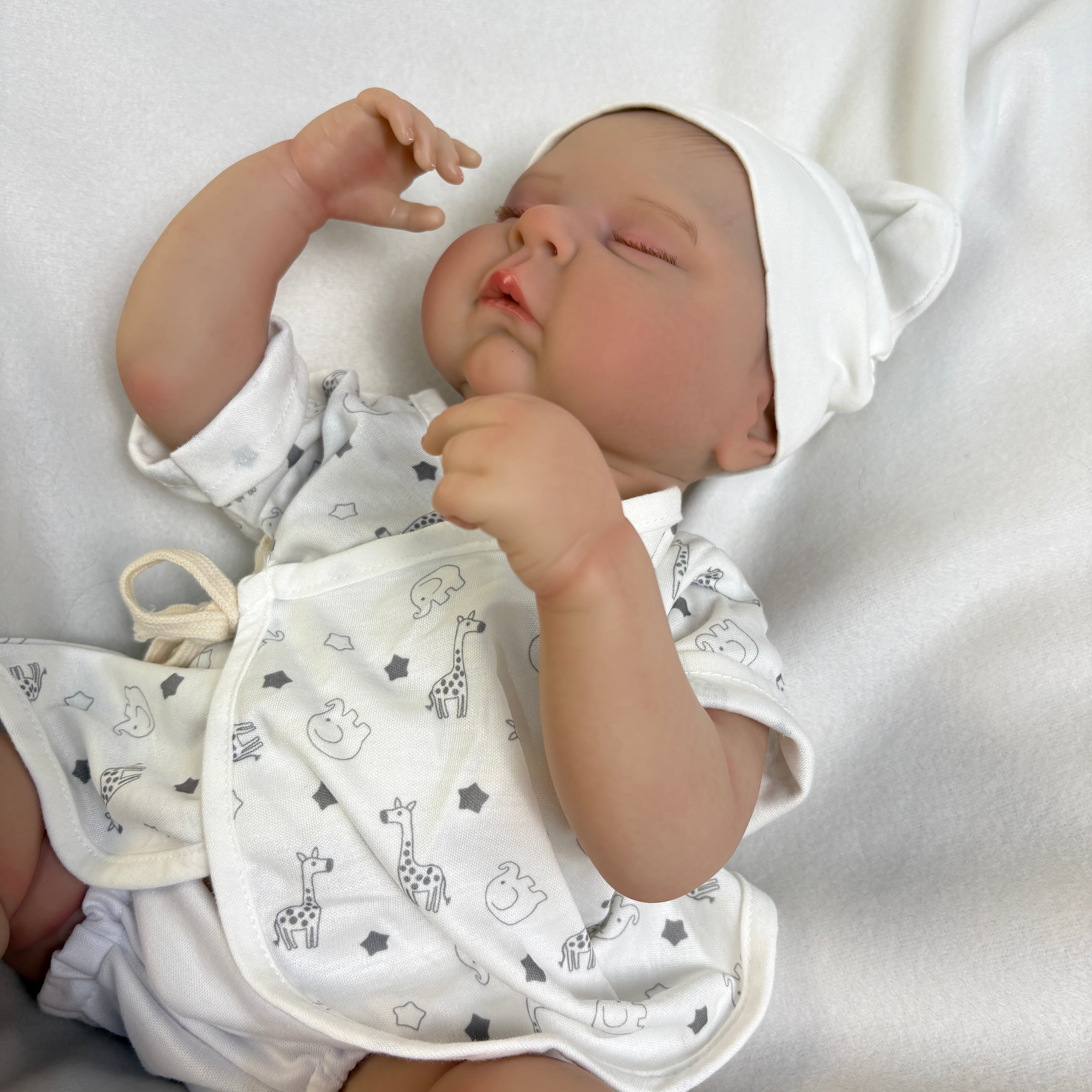Bambola Reborn Ana – 50 cm, con Suono detail image 3