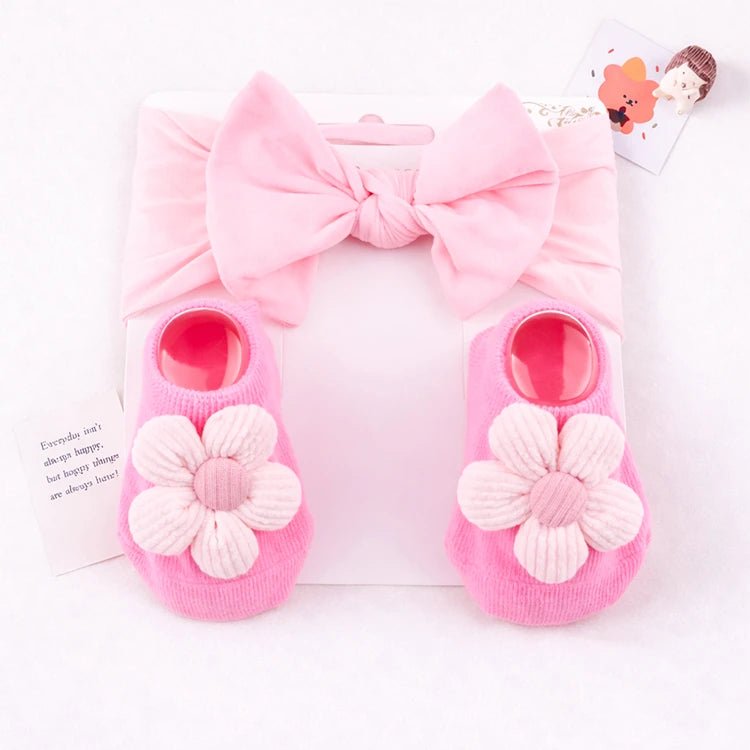 Conjunto diadema y calcetines para bebé reborn