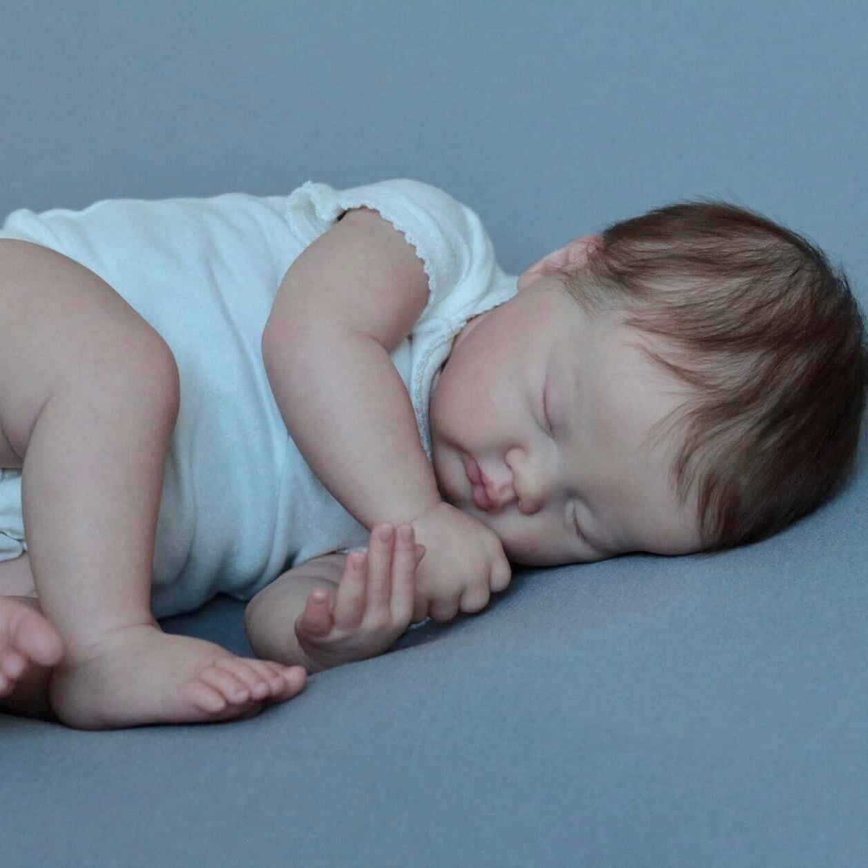 Bébé Reborn en Vinyle Aranzazu – 48 cm