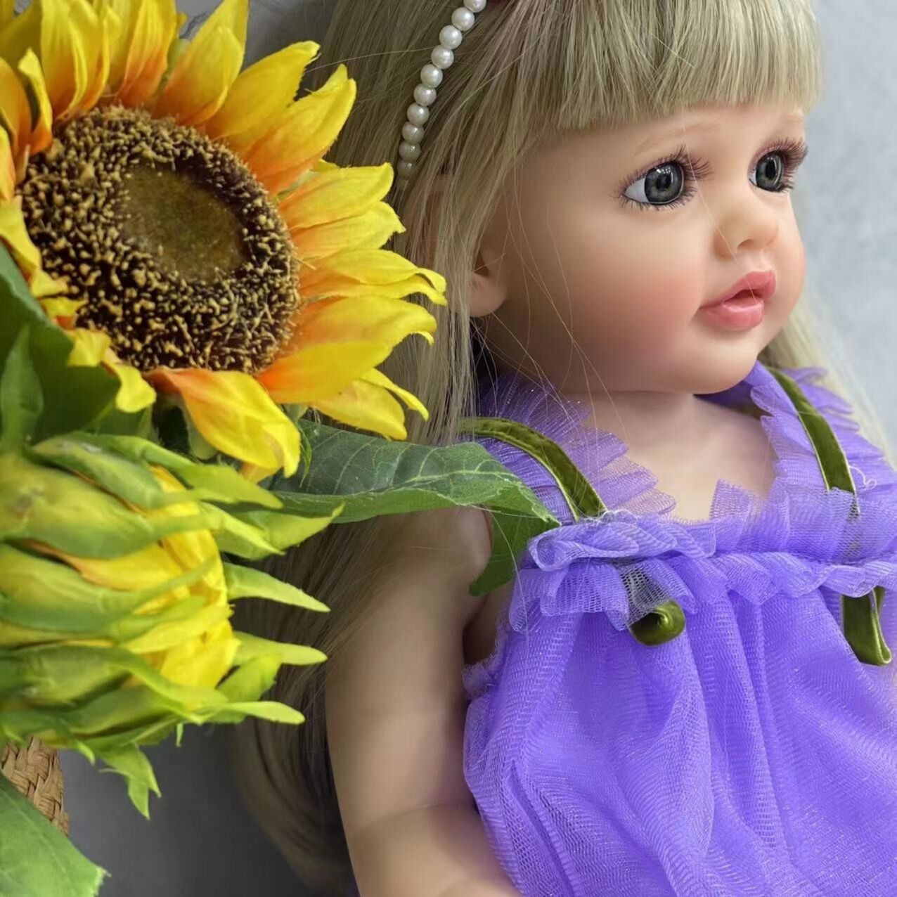 Bambola Reborn Alanis in Silicone – 55 cm, con Suono detail image 1